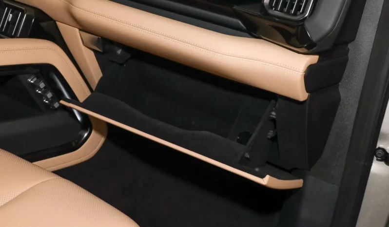 
								Fangchengbao Bao 8 full									