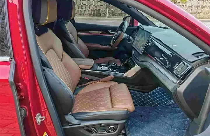 
								Tang New Energy 2026 DM-i 112KM Honor Type full									