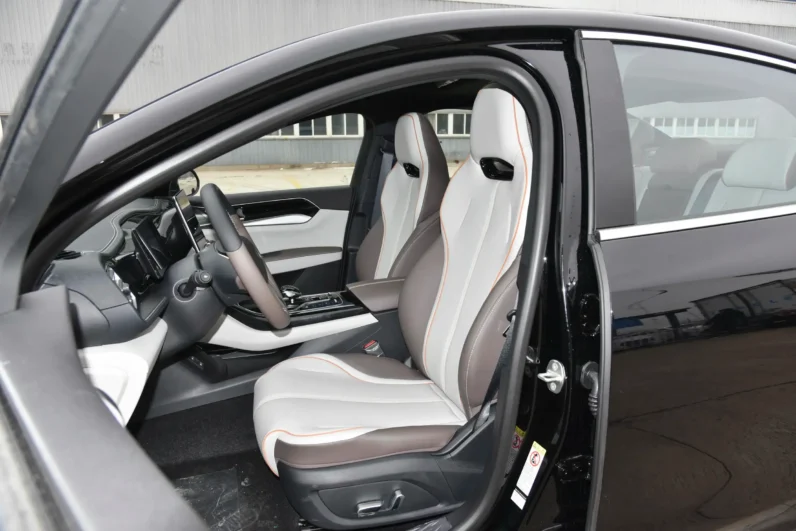 
								BYD Qin PLUS DM-i full									