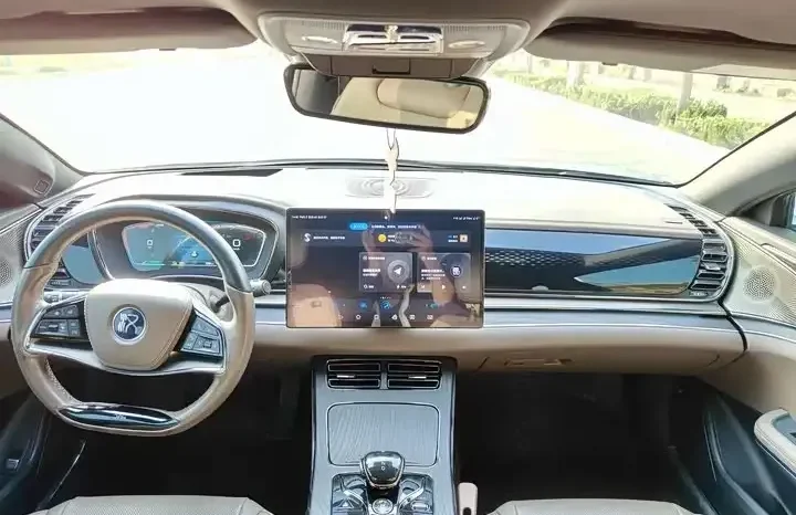 
								Han 2026 EV Genesis Edition 610KM four-wheel drive exclusive model full									