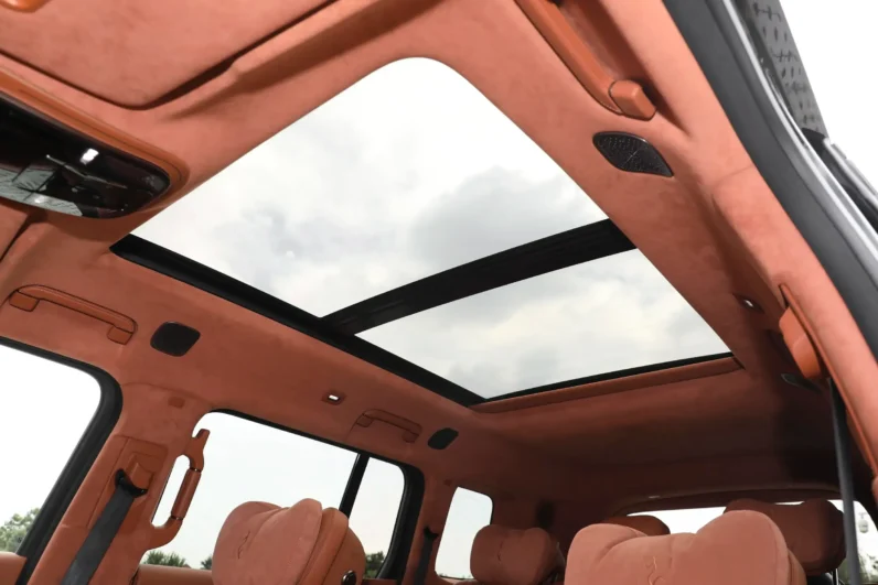 
								BYD Yangwang U8 full									