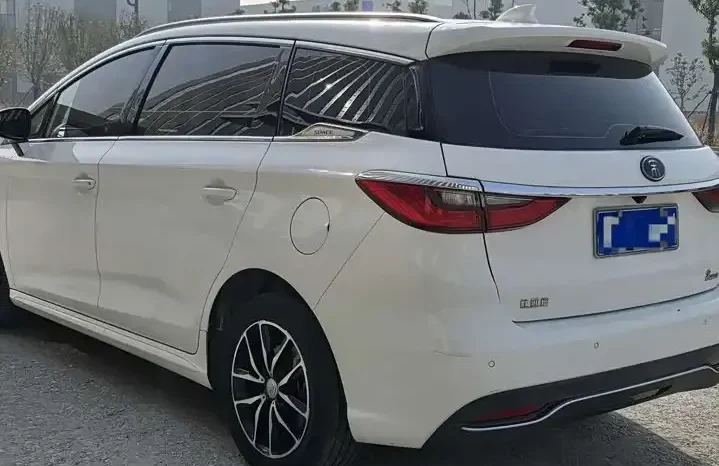 
								Song MAX 2026 1.5T automatic smart connected luxury model 7 seats full									