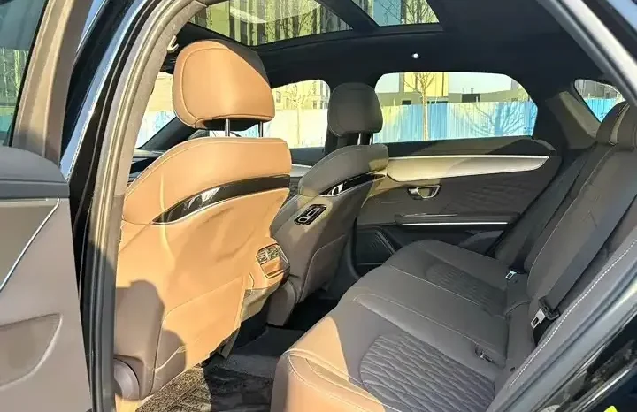 
								Han 2026 DM-i Honor Edition 121KM Premium Type full									