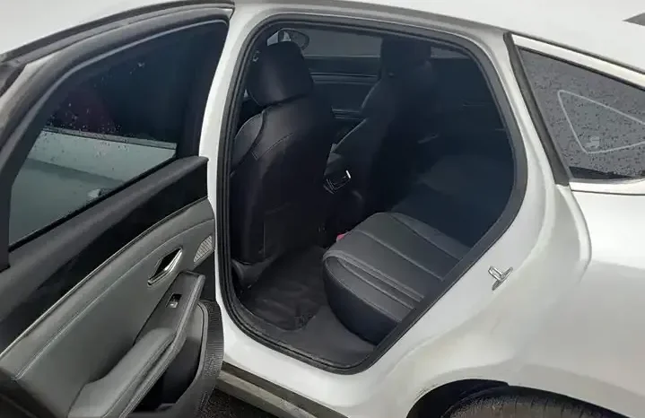 
								Qin L 2026 DM-i 120KM leading model full									