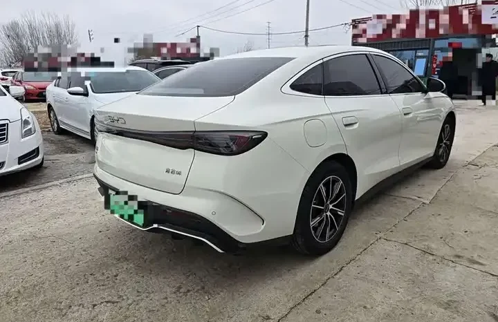 
								Seal 06 2026 DM-i 120KM Honor Type full									