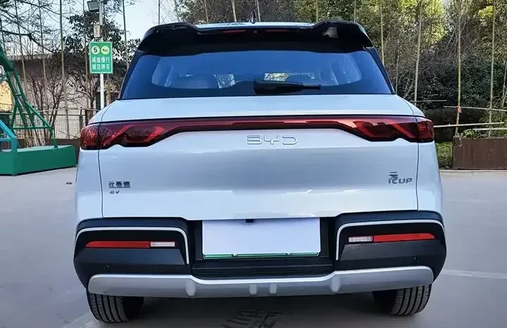 
								Yuan UP 2026 smart driving version 401KM transcendent type full									