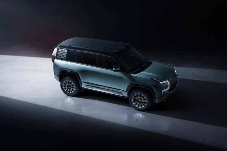 
								BYD YANGWANG U8 full									