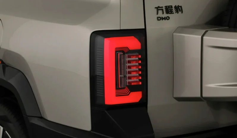 
								Fangchengbao Bao 8 full									