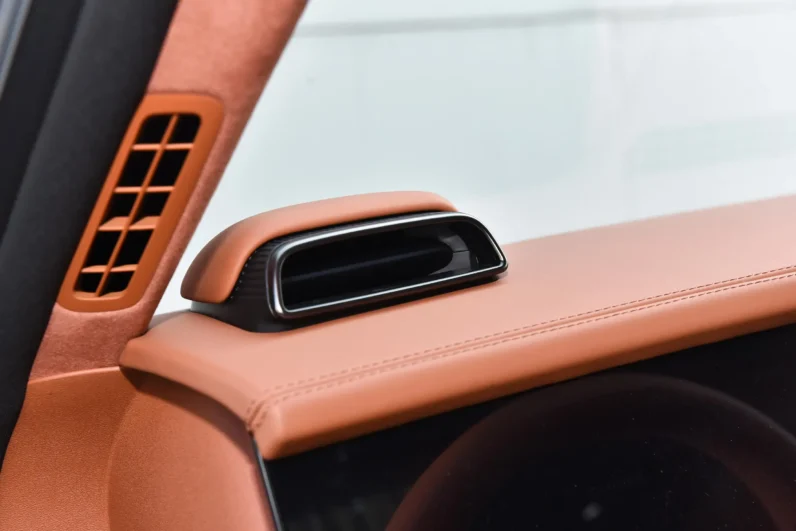 
								BYD Yangwang U8 full									