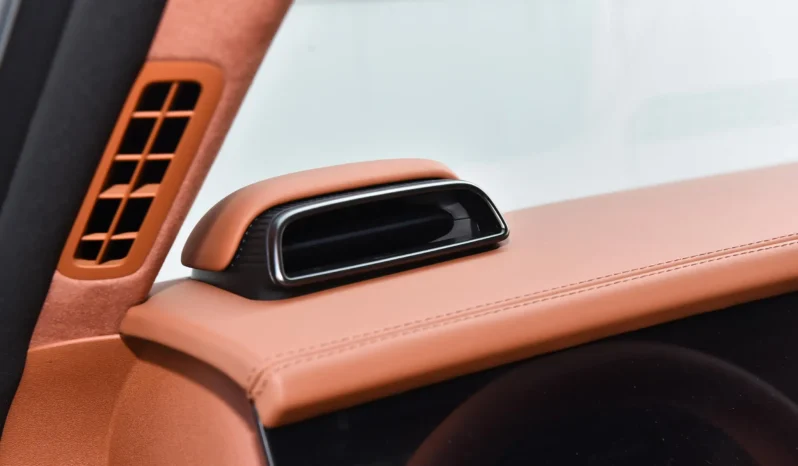 
								BYD Yangwang U8 full									