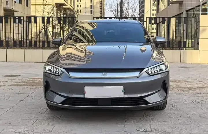 
								Qin PLUS 2026 EV 400KM luxury model full									
