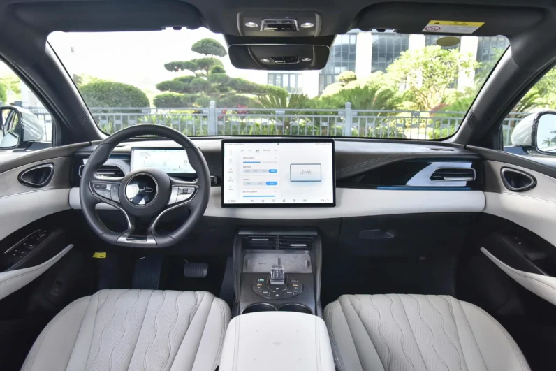 
								BYD Seal 06 DM-i full									