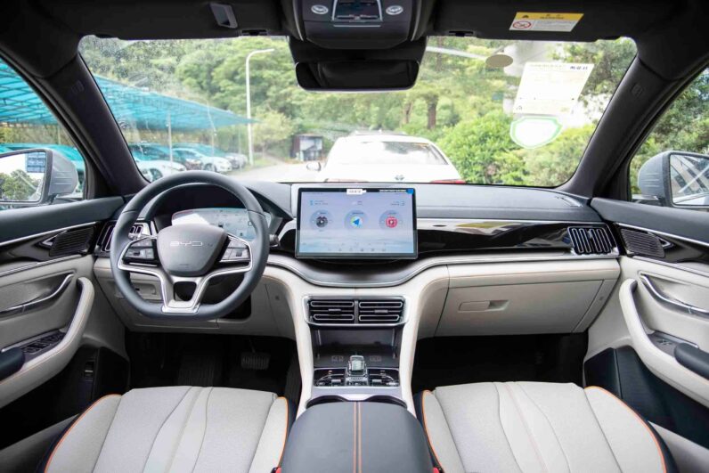 
								BYD Song PLUS DM-i full									