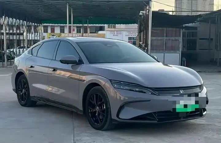 
								Han 2026 DM-i 125KM Honor Type full									