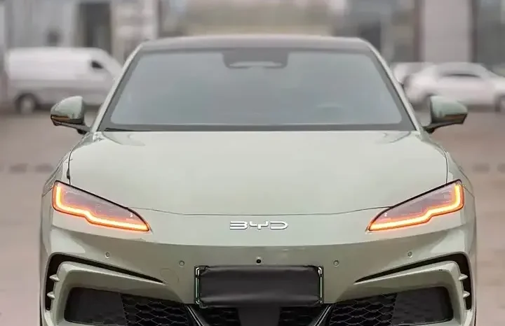 
								Seal 06 GT 2026 Smart Driving Edition 605 Heat Wave Edition full									