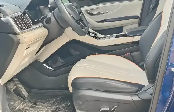 
								Song PLUS New Energy 2026 DM-i 110KM flagship model full									