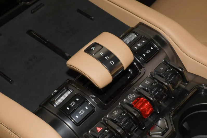 
								Fangchengbao Bao 8 full									