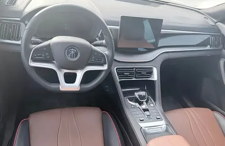 
								Song PLUS 2026 1.5T automatic flagship PLUS full									