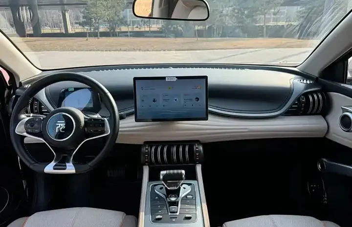 
								Yuan PLUS 2026 Honor Edition 430KM Leading Model full									