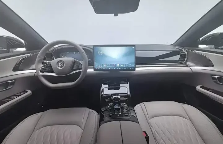 
								Han 2026 DM-i Smart Driving Edition 125KM Elite Type full									